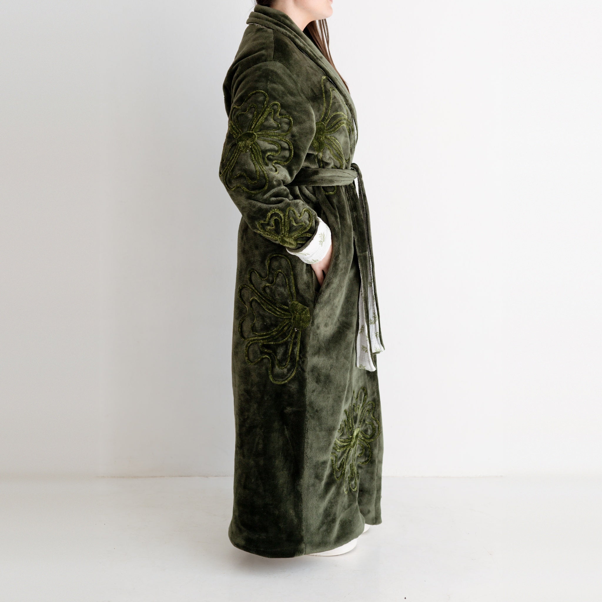 ARAVA Luxury Robe